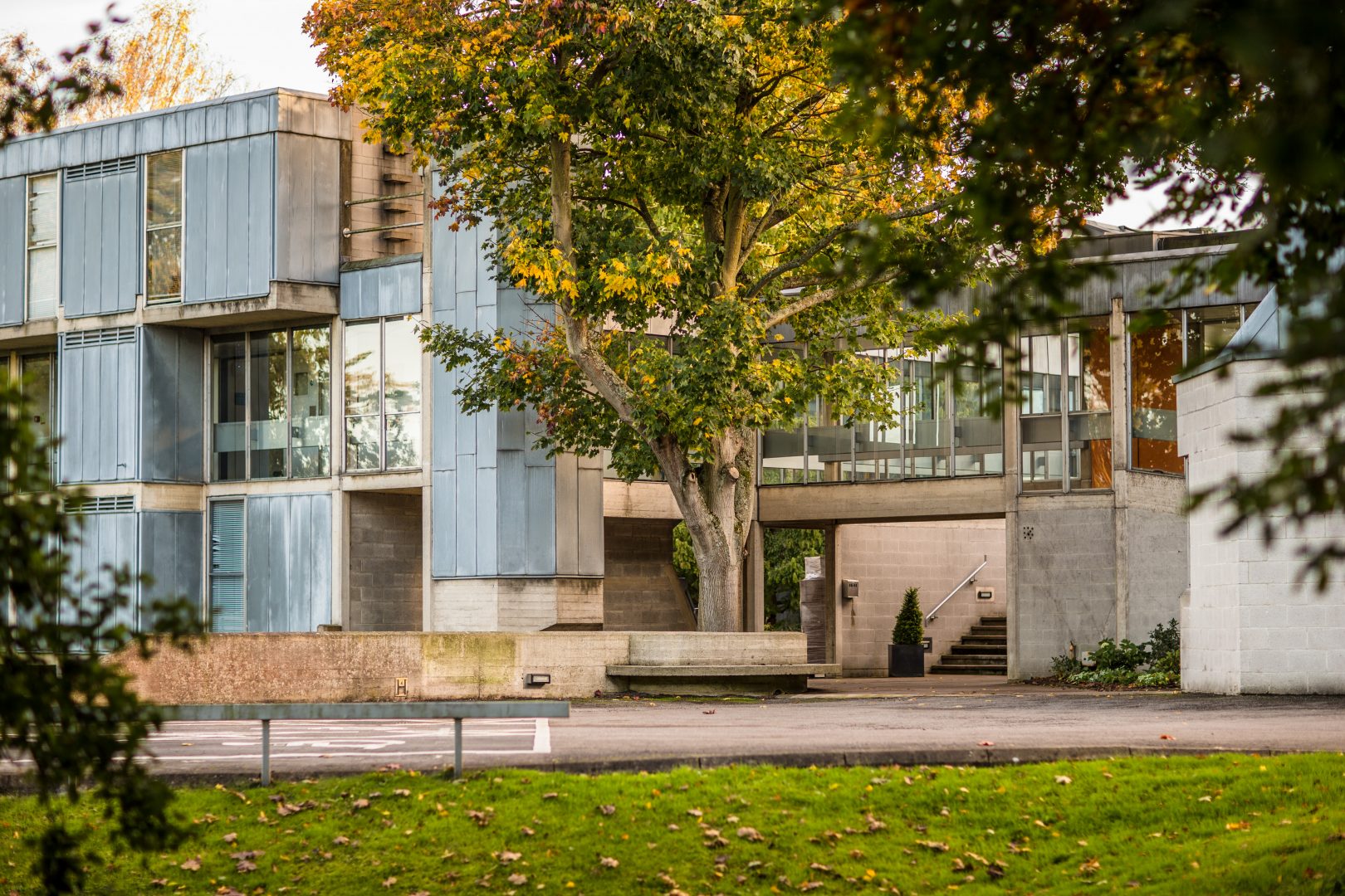 Exterior view of Saïd Business School Oxford campus used in augmented reality for education orientation experience.